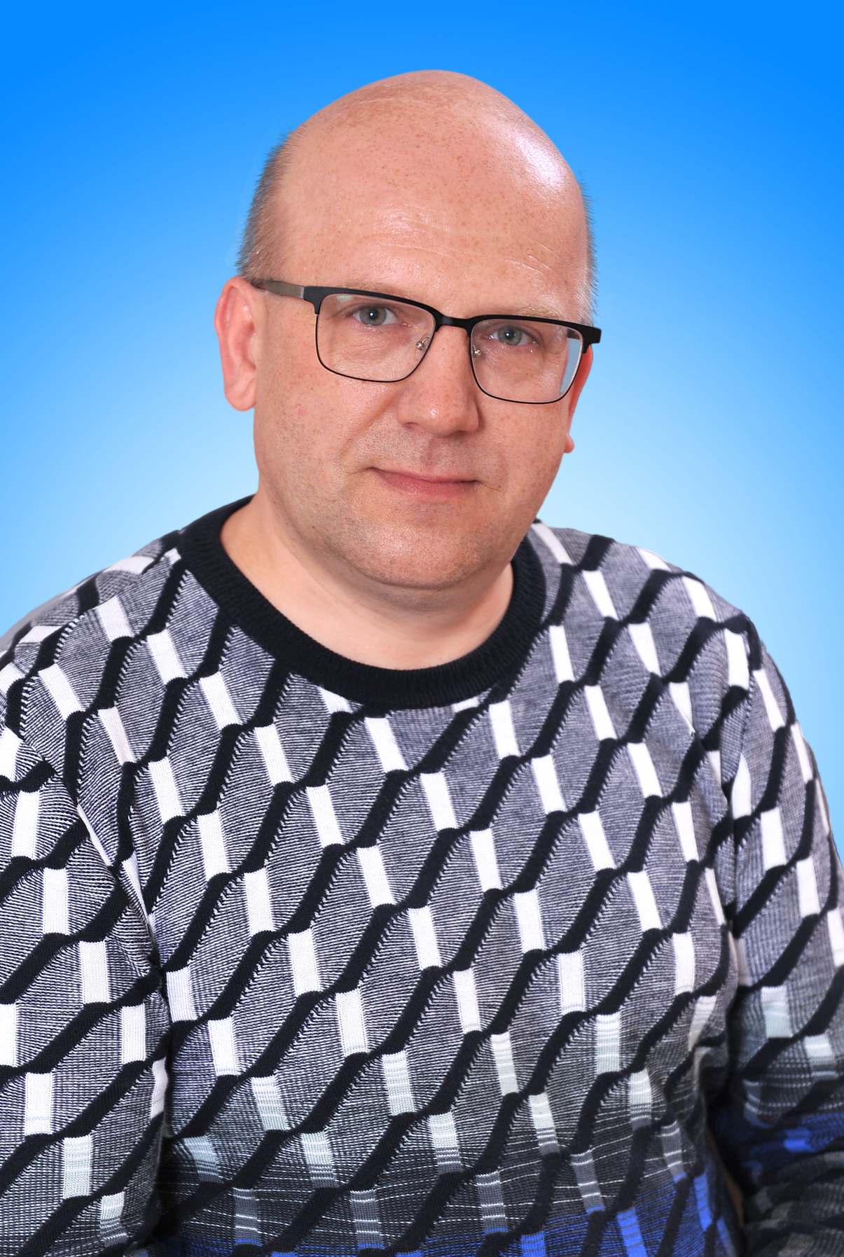 Савельев Андрей Александрович.